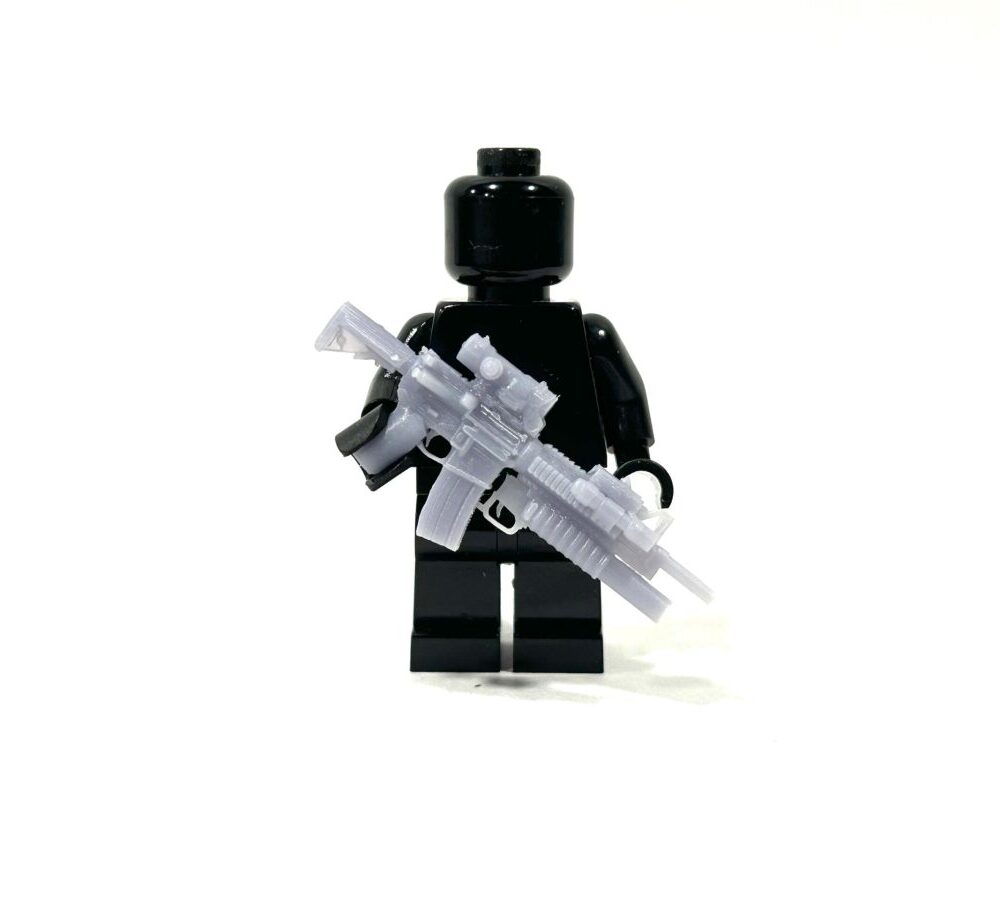 BrickRaidz M4 / M203 rifle for Minifigures