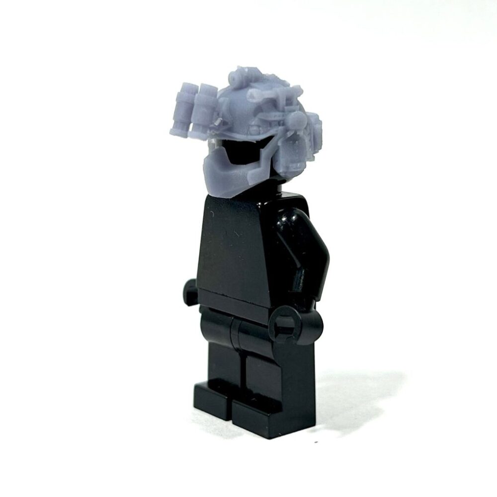 BrickRaidz fast helmet with faceshield for Minifigures