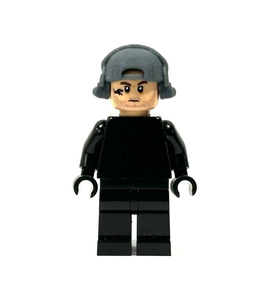 BrickRaidz Cap with peltor backwards for Minifigures BrickRaidz Cap with peltor backwards for Minifigures