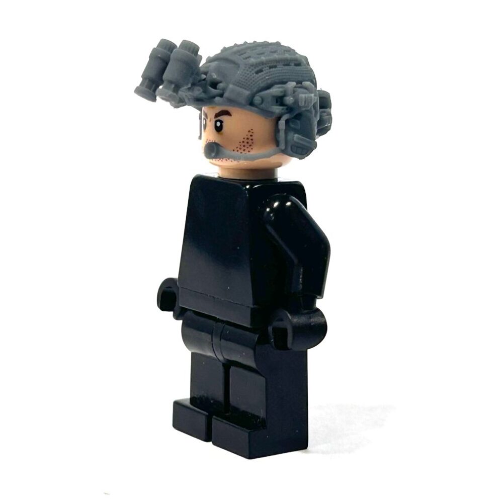 BrickRaidz CP Airframe helmet v3 for Minifigures