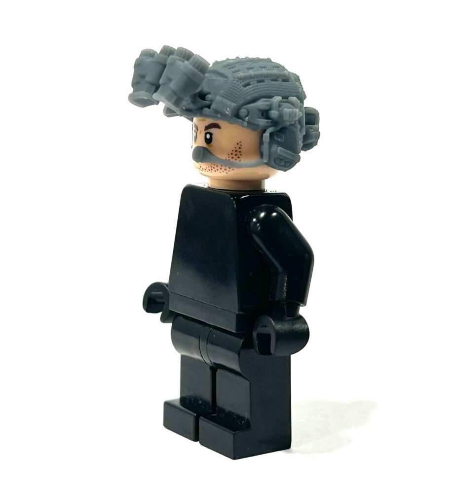 BrickRaidz CP Airframe helmet v4 for Minifigures