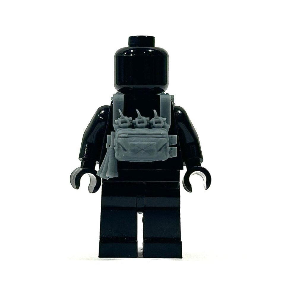 BrickRaidz SEAL TEAM Chest Rig v8 medic for Minifigures
