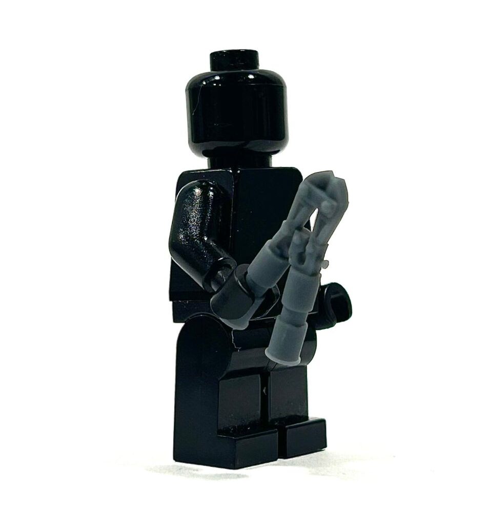 BrickRaidz Bolt Cutter for Minifigures