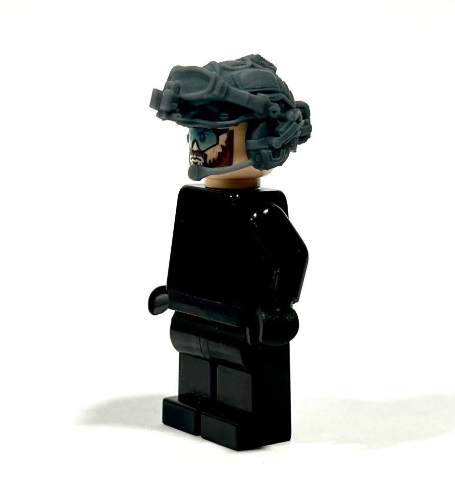 BrickRaidz KSK helmet v8 goggles up for Minifigures