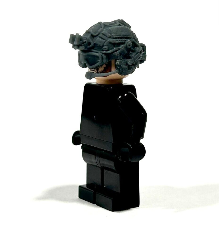 BrickRaidz KSK helmet v9 goggles down for Minifigures
