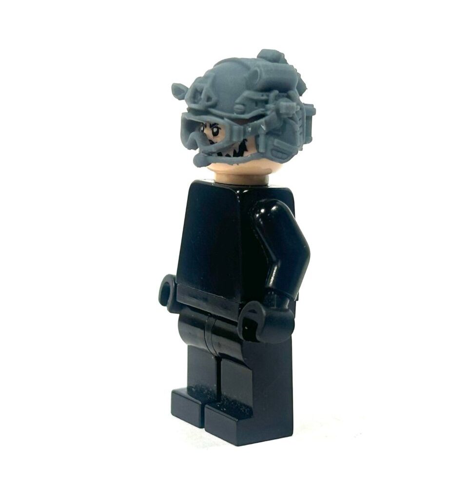 BrickRaidz fast helmet 26 v6 for Minifigures