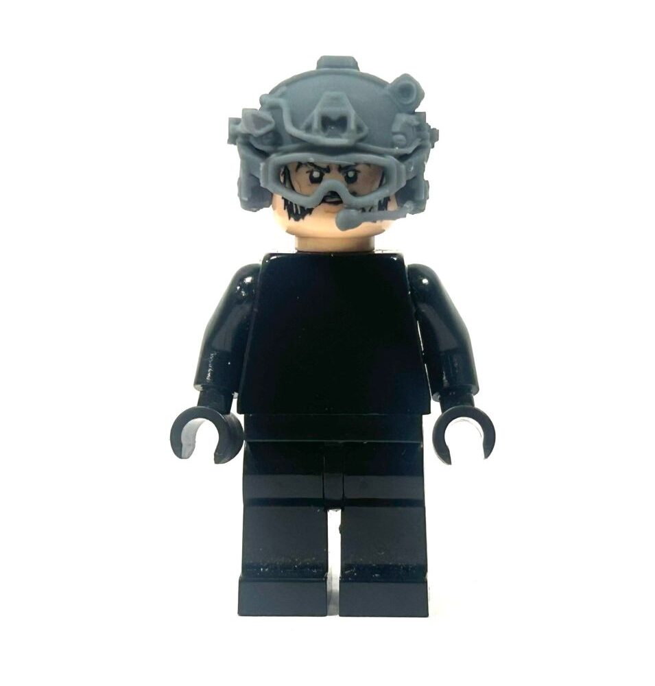 BrickRaidz fast helmet 26 v6 for Minifigures